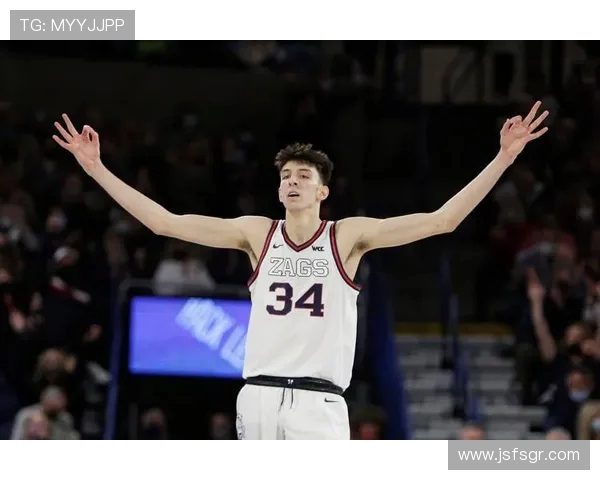 切特霍姆格伦的崛起之路：从天才少年到NBA新星的蜕变与挑战