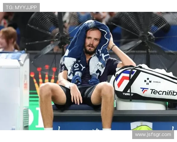 赛后分析：上海网球队与北京网球队个人能力对比与表现评估